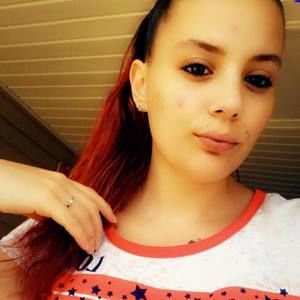 Meet your Posher, Briana